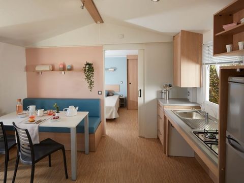 MOBILHOME 4 personnes - Mobil home PMR Confort 31m² - 2 chambres + terrasse semi-couverte 4 pers.