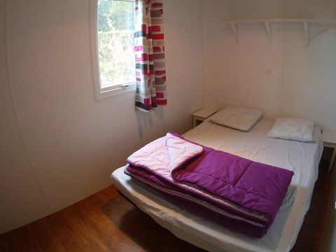 MOBILHOME 6 personnes - Mobil-home Standard 24m² - 2 chambres (4/6 personnes) + terrasse semi-couverte 4/6 pers