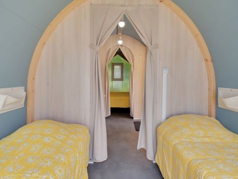 Tente en toile et en bois 4 personnes - Coco Sweet (sans sanitaires)