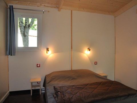CHALET 6 personnes - Chalet Lac Confort 40 m² - adapté aux personnes à mobilité réduite - 2 chambres 4/6 pers
