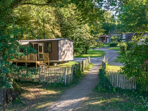 Flower Camping et Base de Loisirs de Rouffiac Flower Camping et Base de Loisirs de Rouffiac - Camping Dordogne - Image N°47