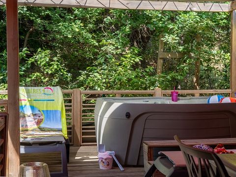 MOBILHOME 4 personnes - DUO PREMIUM JACUZZI