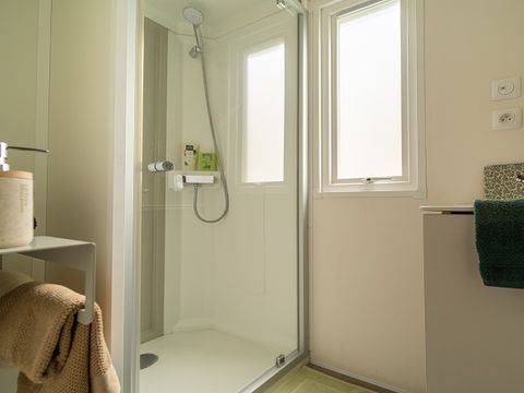 MOBILHOME 4 personnes - Gamme Loisirs