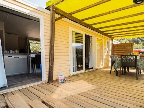 MOBILHOME 6 personnes - Trio Premium 4 Pièces 6 Personnes Jacuzzi + Climatisé + TV