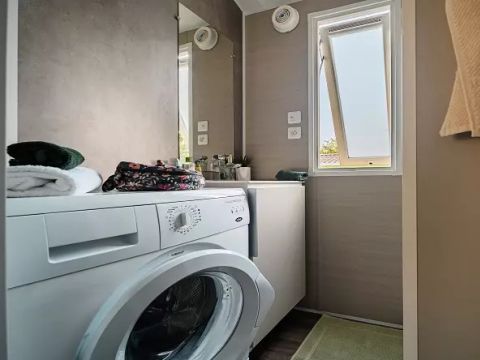 MOBILHOME 6 personnes - Trio Premium 4 Pièces 6 Personnes Jacuzzi + Climatisé + TV