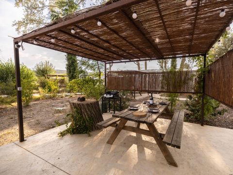 MOBILHOME 6 personnes - 3 chambres / CONFORT (CLIM + PERGOLA + PLANCHA)