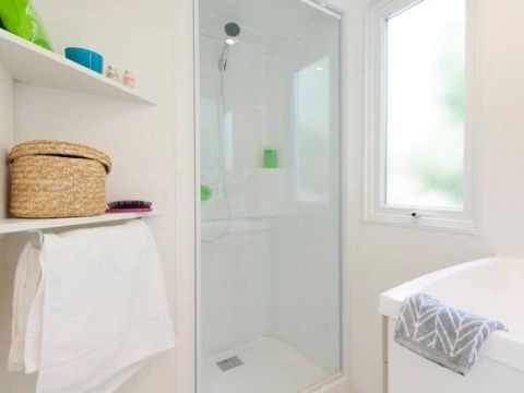 MOBILHOME 6 personnes - Comfort | 2 Ch. | 4/6 Pers. | Terrasse simple | Clim. | TV