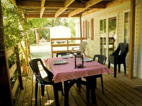 MOBILHOME 6 personnes - Mobil-home PREMIUM "OPPIDUM" Climatisation/TV- 3 Chambres- 6 personnes Max (bébé compris) 6 pers