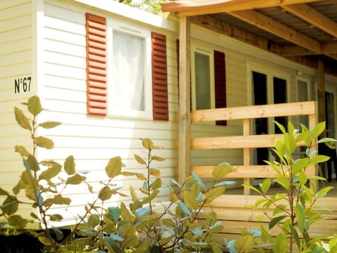 MOBILHOME 6 personnes - Mobil-home PREMIUM "OPPIDUM" Climatisation/TV- 3 Chambres- 6 personnes Max (bébé compris) 6 pers