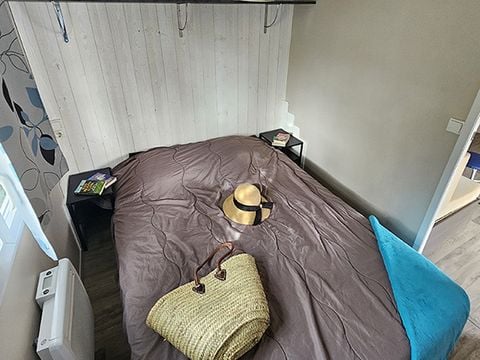 MOBILHOME 4 personnes - Mobil home "ALESIA" Climatisé +TV 2 chambres- max 4 personnes 4 pers