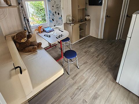 MOBILHOME 4 personnes - Mobil home "ALESIA" Climatisé +TV 2 chambres- max 4 personnes 4 pers