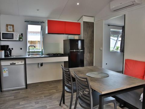 MOBILHOME 4 personnes - Mobil Home Eco PMR 3 Pièces 4 Personnes + TV
