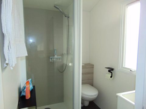 MOBILHOME 4 personnes - Mobil Home Confort 2 Pièces 2/4 Personnes