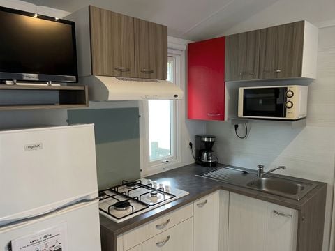 MOBILHOME 8 personnes - Classique - TV