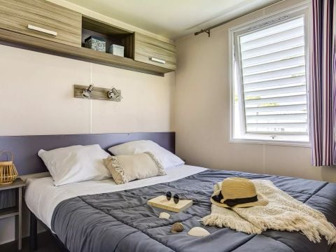 MOBILHOME 4 personnes - Confort 3 Pièces 4 Personnes + TV
