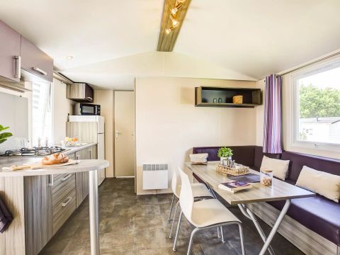 MOBILHOME 4 personnes - Confort 3 Pièces 4 Personnes + TV
