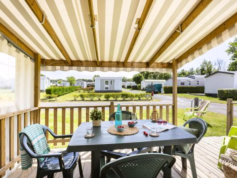 MOBILHOME 4 personnes - Confort 3 Pièces 4 Personnes + TV