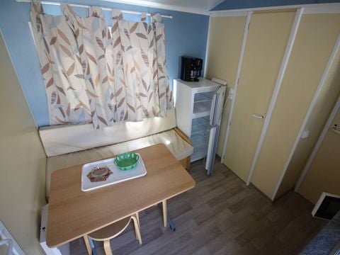 MOBILHOME 4 personnes - Mobil-home | Classic | 2 Ch. | 4 Pers. | Terrasse surélevée | 1 SDB
