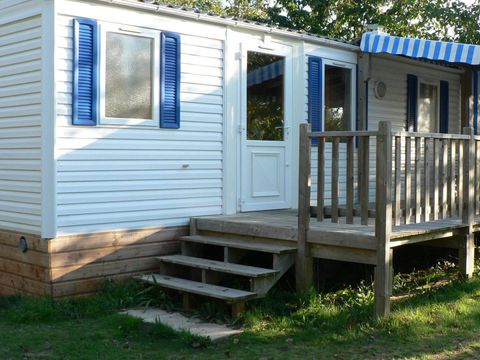 MOBILHOME 6 personnes - Titania 4/6 pers 2 ch avec terrasse couverte