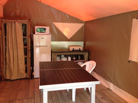 BUNGALOW TOILÉ 5 personnes - CANADA (SANS SANITAIRES)