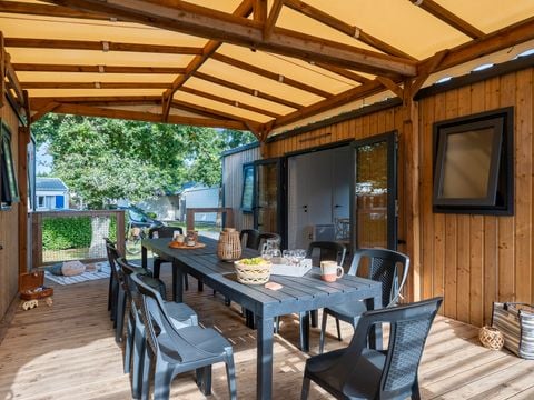 Mobilhome 12 personnes - PRESTA+ 60m² Tribu - 6 chambres - 2 salles de bain - TV - Clim