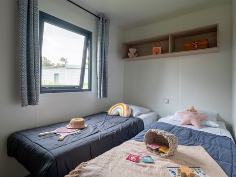 Mobilhome 12 personnes - PRESTA+ 60m² Tribu - 6 chambres - 2 salles de bain - TV - Clim