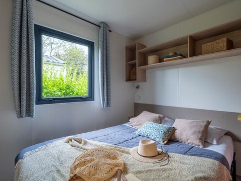 MOBILHOME 12 personnes - PRESTA+ 60m² Tribu 6 chambres 2 SdB TV + clim