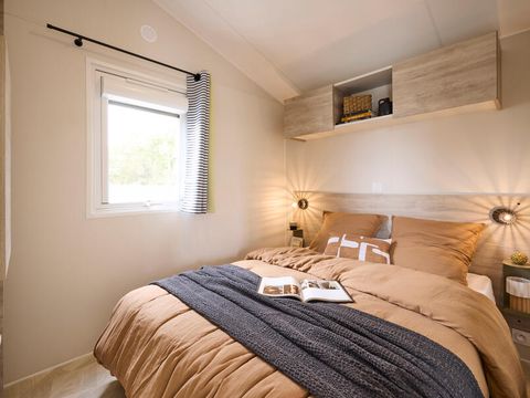 Mobilhome 10 personnes - Mobil home PRESTA+ 70m² Tribu Jacuzzi 5 chambres 3 SdB