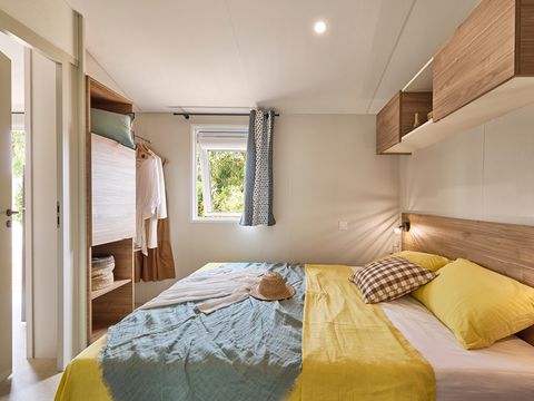 Mobilhome 10 personnes - Mobil home PRESTA+ 70m² Tribu Jacuzzi 5 chambres 3 SdB