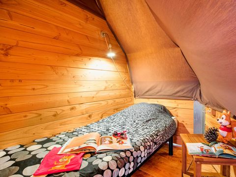 Hébergement 6 personnes - Double Tipi (sans sanitaires)