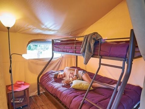 TENTE TOILE ET BOIS 5 personnes - Lodge toilé Victoria - 30m²