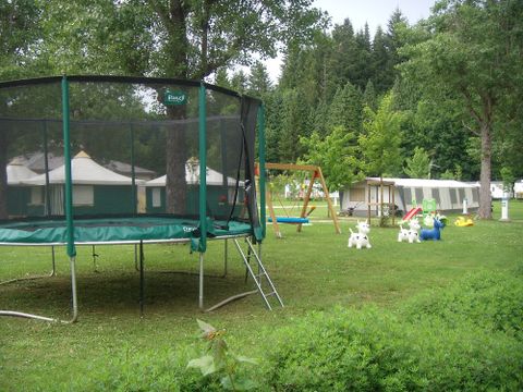 Camping Le Lignon - Camping Haute-Loire