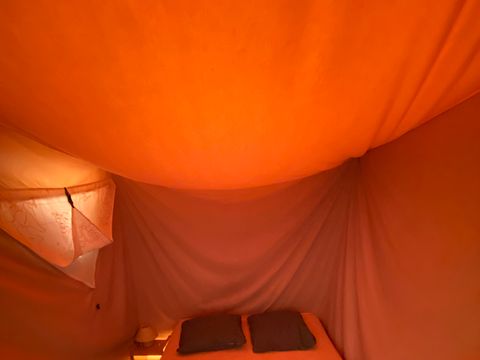 Tente en toile et en bois 6 personnes - Lodge Canada Confort - 6p-3 chambres - 35m² - Sans sanitaires