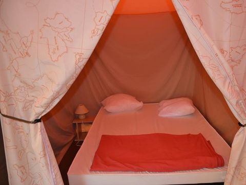 Tente en toile et en bois 6 personnes - Lodge Canada Confort (6p-3ch) 35m² sans sanitaires
