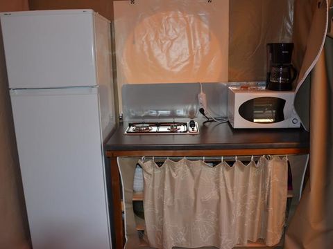 Tente en toile et en bois 6 personnes - Lodge Canada Confort (6p-3ch) 35m² sans sanitaires