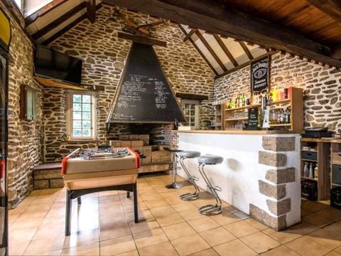  Camping Le Lac de Laval-de-Cère - Camping Lot - Afbeelding N°28