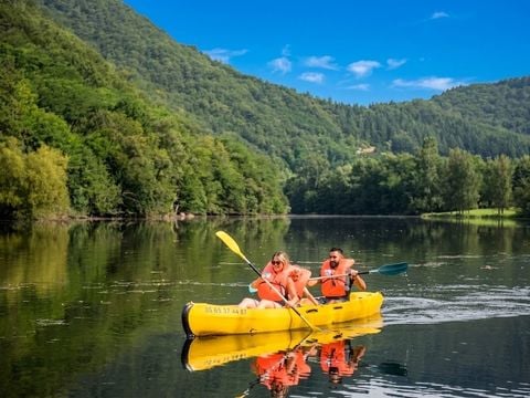  Camping Le Lac de Laval-de-Cère - Camping Lot - Afbeelding N°11