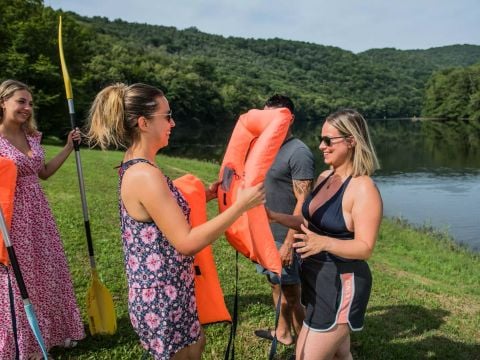  Camping Le Lac de Laval-de-Cère - Camping Lot - Image N°13