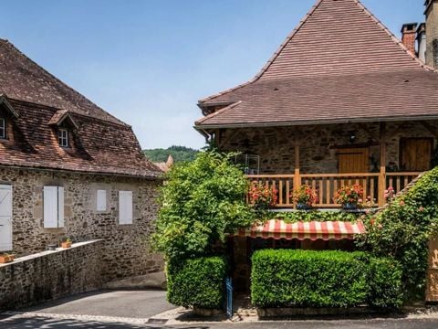  Camping Le Lac de Laval-de-Cère - Camping Lot - Afbeelding N°38