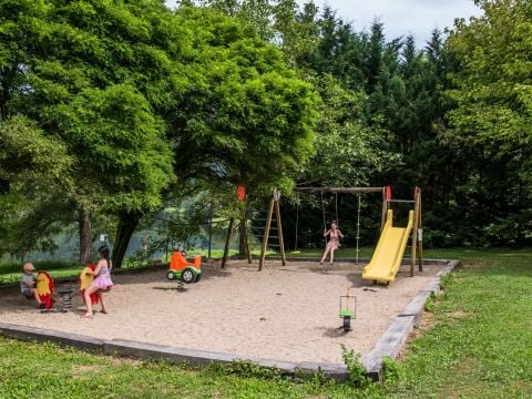  Camping Le Lac de Laval-de-Cère - Camping Lot - Image N°10