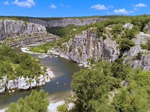 Camping les Rives d'Auzon - Camping Ardèche - Image N°53