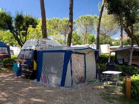 Camping Fabulous Village - Camping Roma - Image N°4