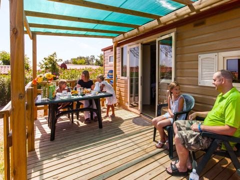 MOBILHOME 5 personnes - hu Stay Easy	Bungalow