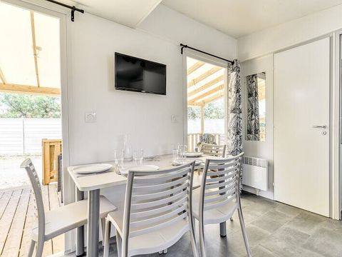 MOBILHOME 4 personnes - Premium | 2 Ch. | 4 Pers. | Terrasse surélevée | Clim.