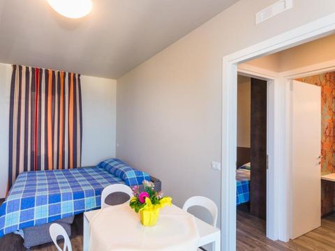 APPARTEMENT 2 personnes - supérieur deux pièces avec vue sur le lac 