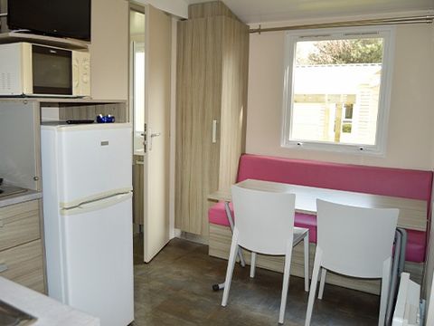 MOBILHOME 4 personnes - Classic | 2 Ch. | 4 Pers. | Petite Terrasse | TV