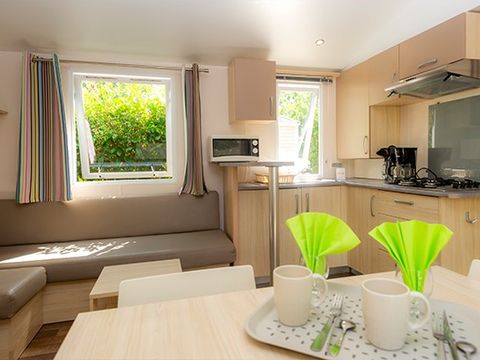 Mobilhome 6 personnes - Classic XL | 3 Ch. | 6 Pers. | Terrasse surélevée | Clim. | TV