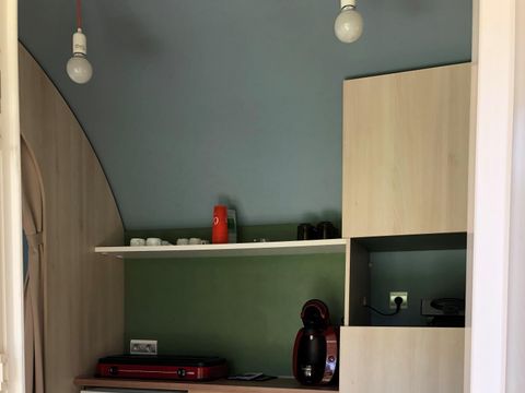 HÉBERGEMENT INSOLITE 4 personnes - COCO SWEET 16m² - 2 chambres - sans sanitaires 4 pers