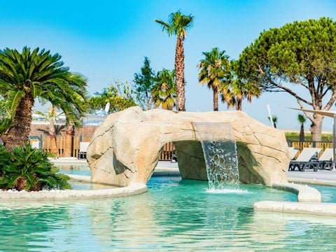 Camping Club Les Tamaris 5* - MS VACANCES - Camping Pyrénées-Orientales