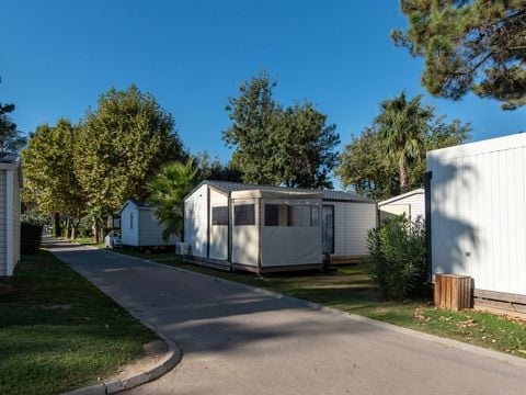 MOBILHOME 4 personnes - Bergame CONFORT Climatisé.